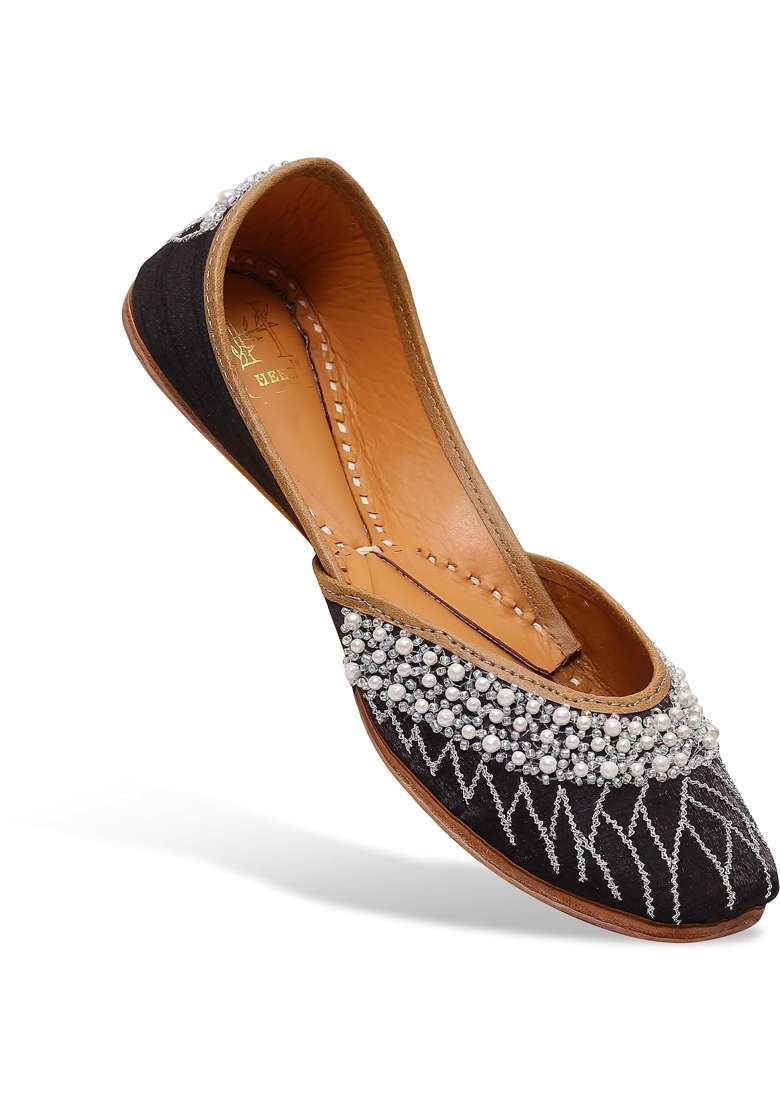 HEER Firdaus Womens Mojari Embroidered Canvas Slip on Bellies - Indya
