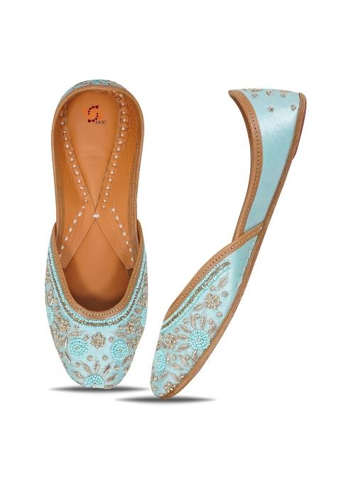 DFR Women Hand Zari Dabka Mojari Juttis