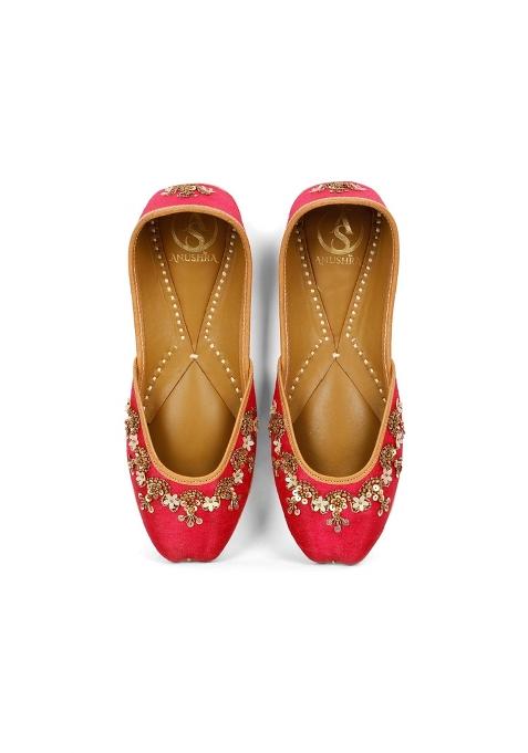 Anushra Magenta Jutti for Women Handcrafted Rani Pink Embroidered Ethnic Footwear with Sequin Bead Nakshi Work