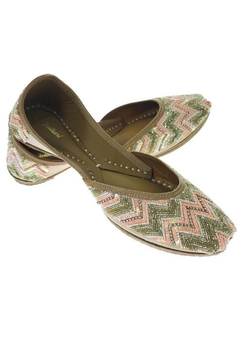 Fulkari Women Zigzag Gold Genuine Soft Leather Embroidered Jutis