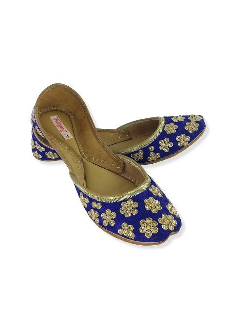Fulkari Womens Soft Genuine Leather Royal Gold Jutis and Bite and Pinch Free Jutti