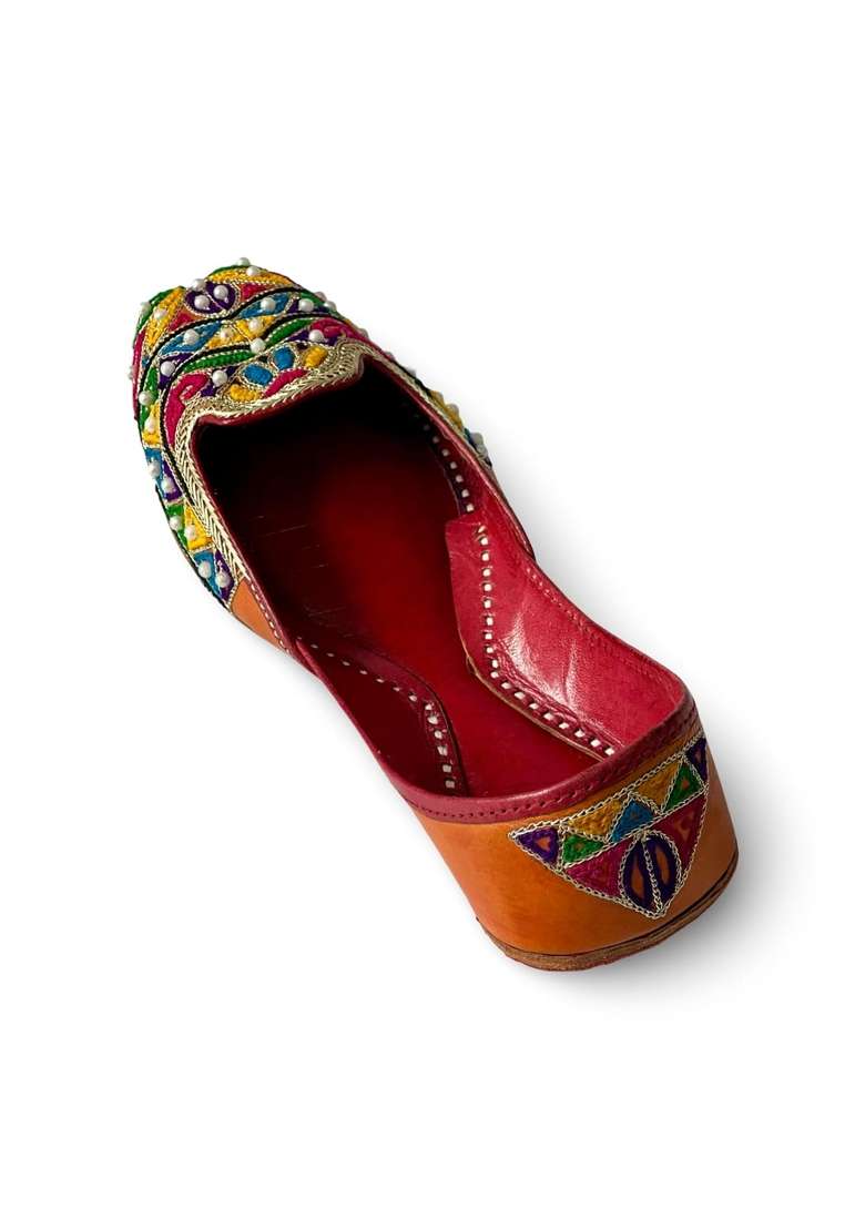Punjabis Hand Art PHA Womens Traditional Handcrafted Leather Punjabi Jutti Multicolour Embroidered - Indya