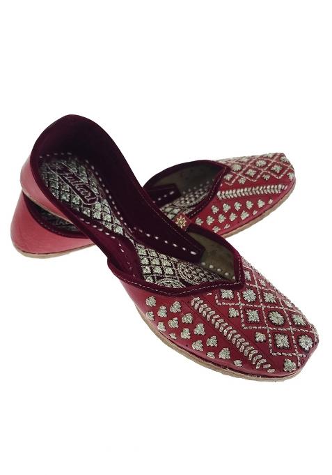 Fulkari Women V Shape Casual Genuine Soft Leather Jutis Bite and Pinch Free Juttis