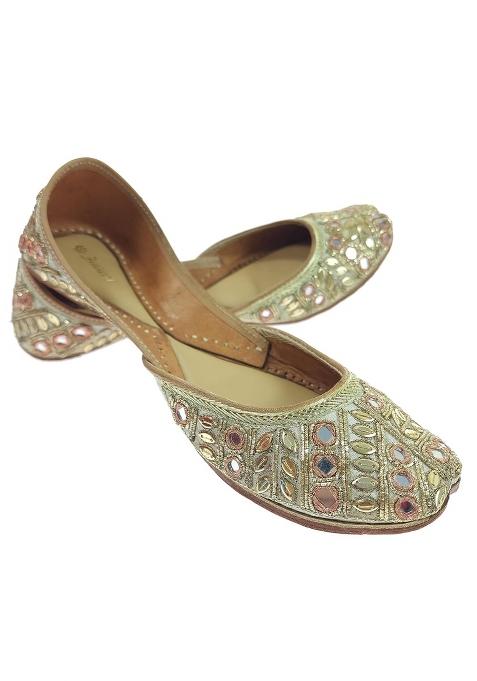 Fulkari Formal Shoes for Women Elegant and Comfortable Office Wear Stylish Leather Finish Cushioned Insole