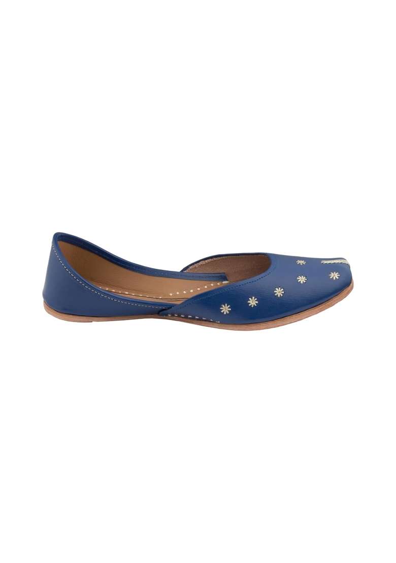 Korakari Blue Womens Traditional Ethnic Amber Punjabi Jutti Leather Flat Comfortable Mojaris for Girls - Indya