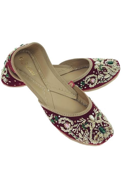 Fulkari Women Sapphire Velvet Gold Toned Genuine Soft Leather Embroidered Jutis
