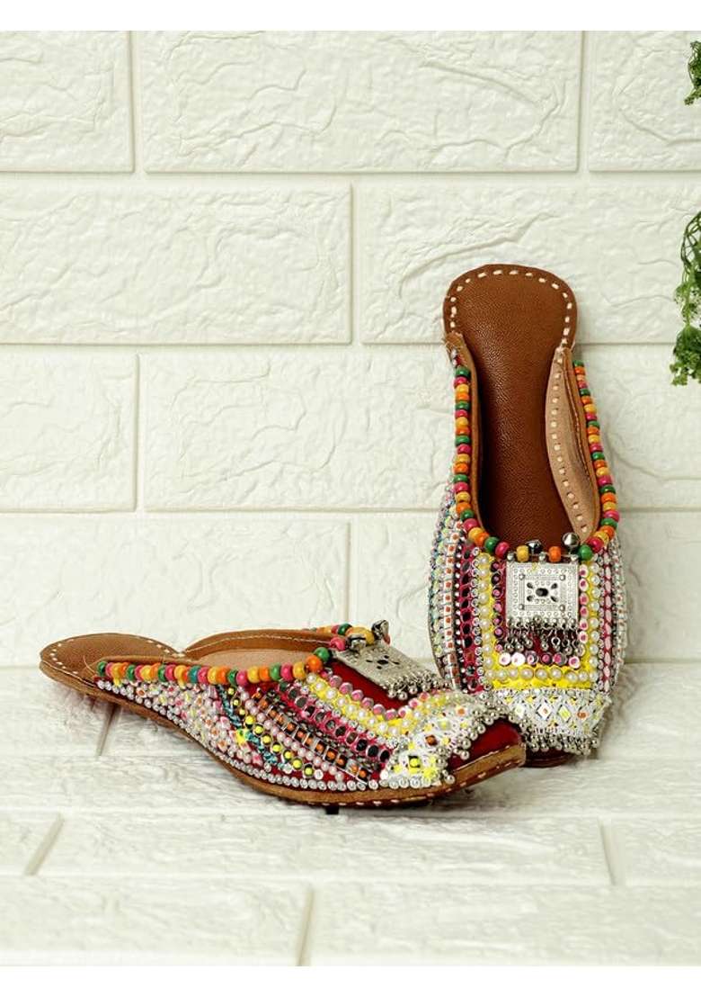 Pehnawacraft Multicolour Rubaru Boho Mule Handmade Punjabi Jutti for Women Bridal Mojari - Indya