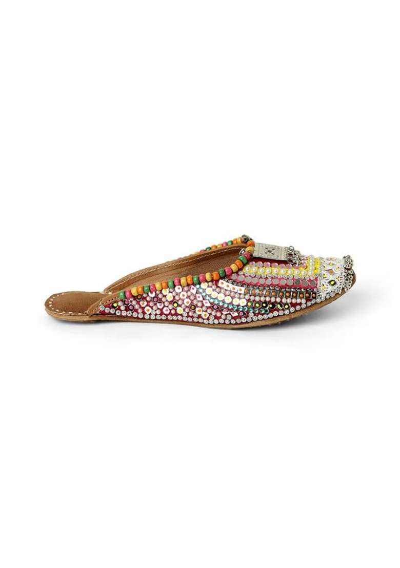 Pehnawacraft Multicolour Rubaru Boho Mule Handmade Punjabi Jutti for Women Bridal Mojari - Indya