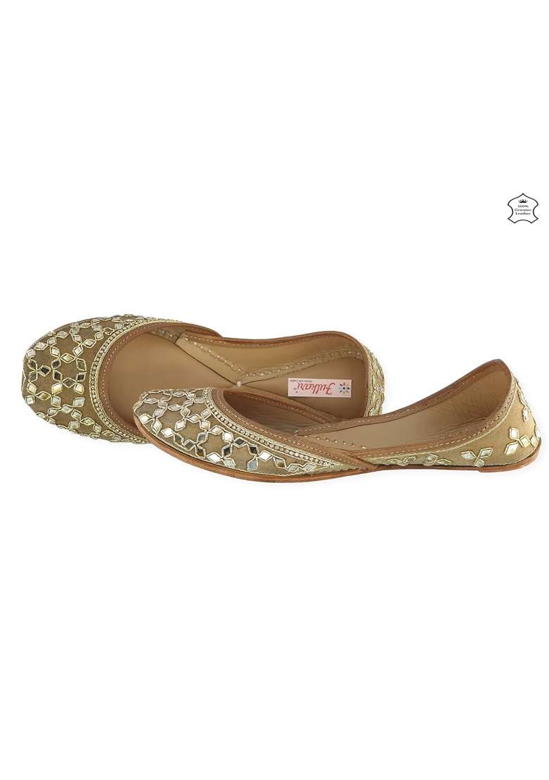 Fulkari Womens Mirror Genuine Soft Leather Embroidered Jutis - Indya