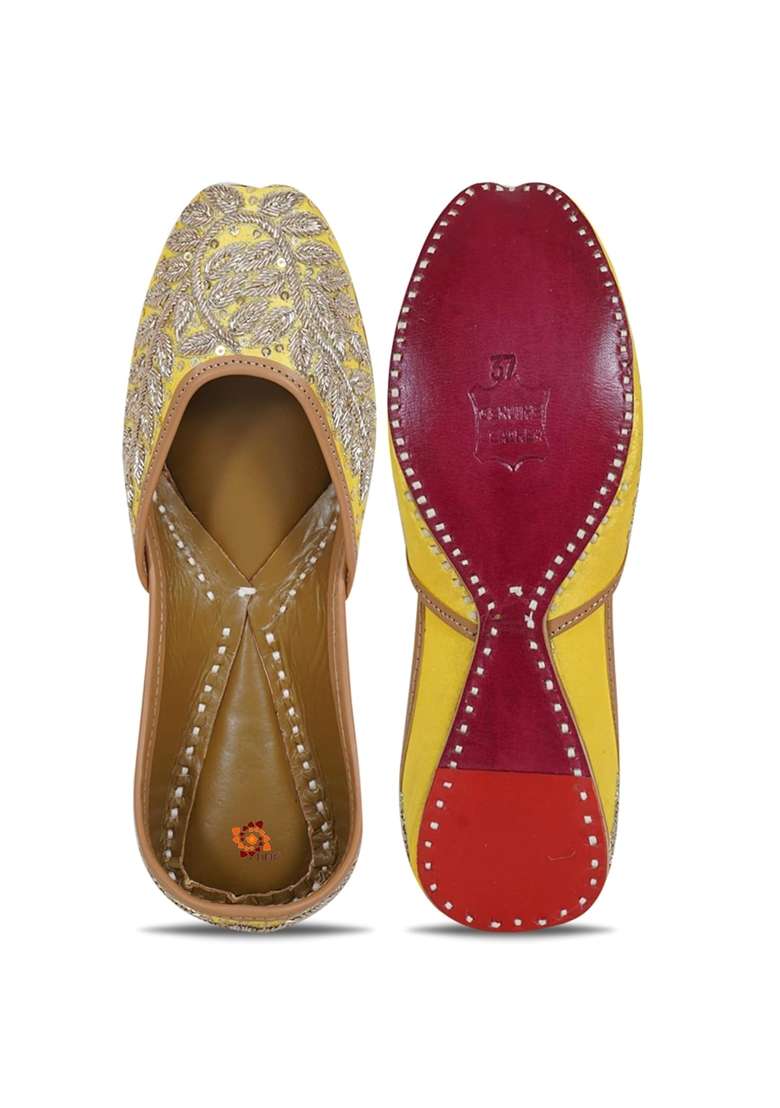 DFR Yellow Women Hand Zari Dabka Mojari Juttis - Indya