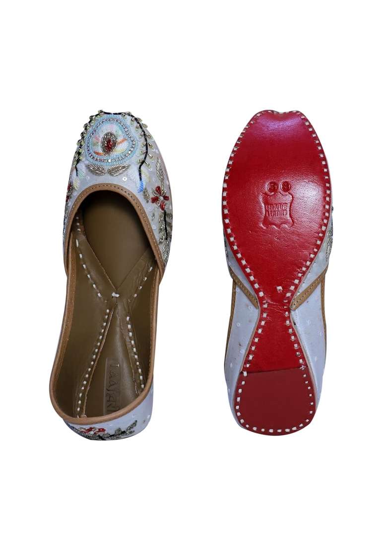 Laajwari Womens Handcrafted Punjabi Jutti Ethnic Mojari Flats - Indya