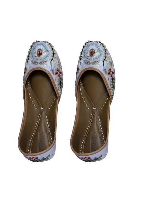 Laajwari Womens Handcrafted Punjabi Jutti Ethnic Mojari Flats