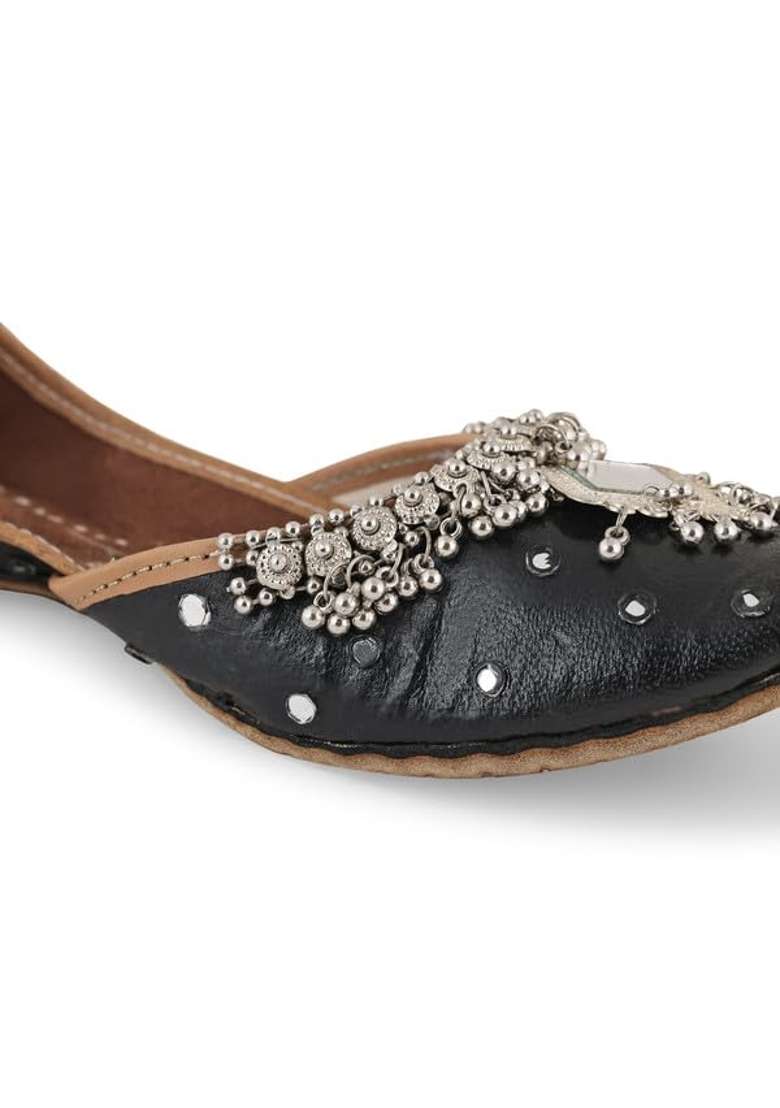 Pehnawacraft Black Oxidised Jutti for Women Punjabi Jutti - Indya