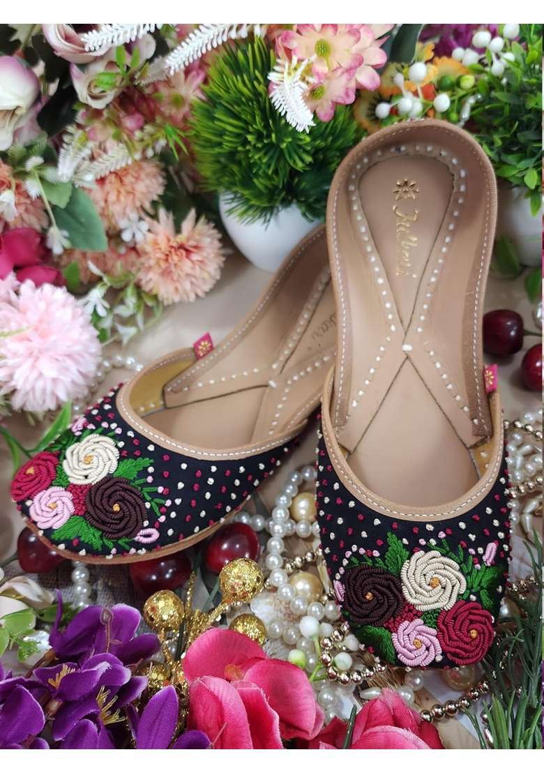Fulkari Women Moonshine Multicolored Genuine Soft Leather Embroidered Jutis - Indya