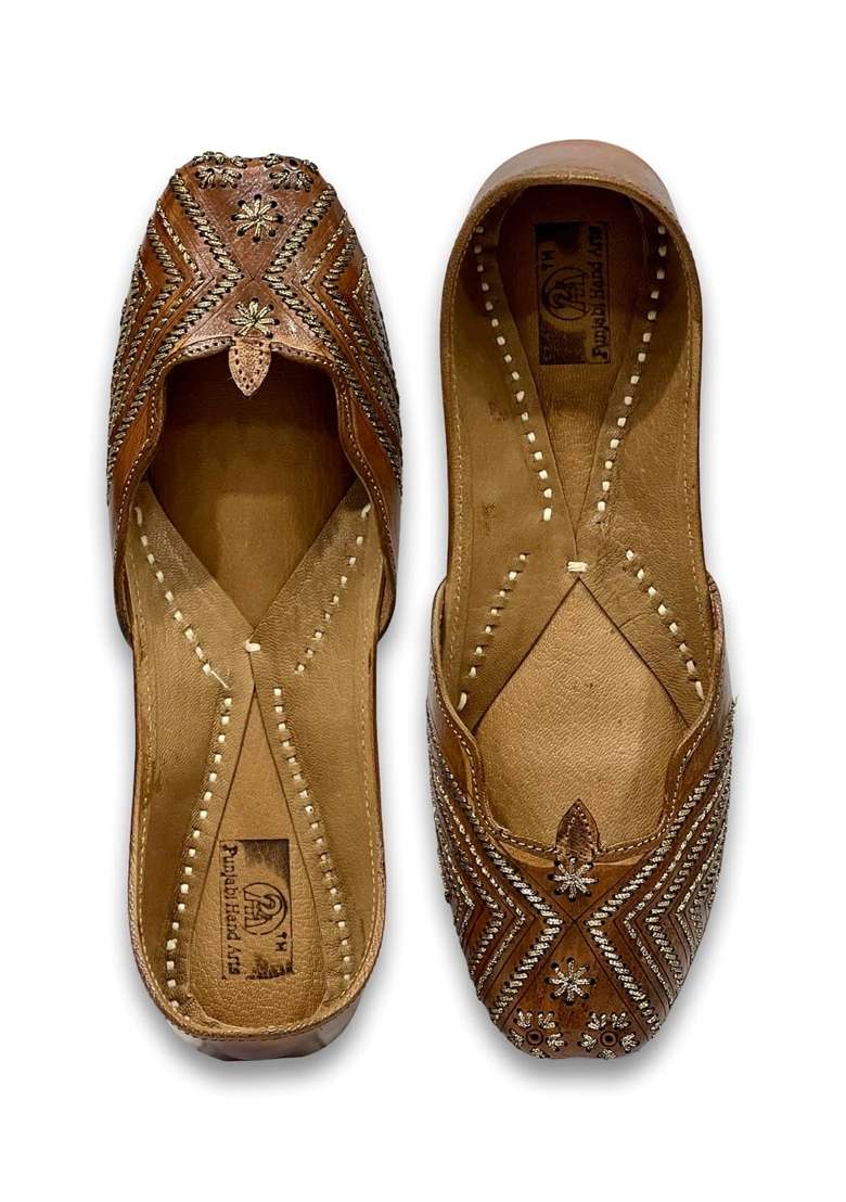 Punjabis Hand Art PHA Traditional Embroidered Soft Leather Dailywear Punjabi Jutti - Indya