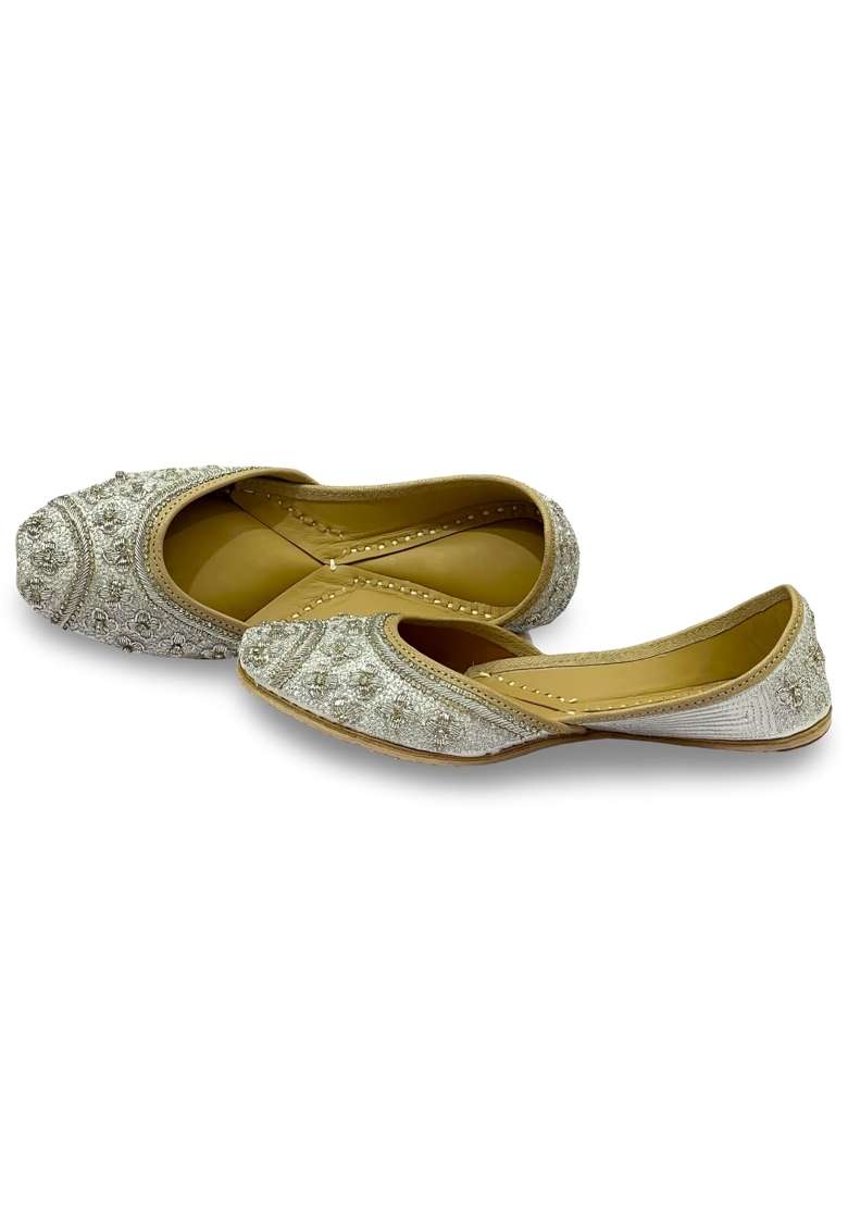 Punjabis Hand Art Chandrika Womens Embroidered Jutti Flats Silver Zardozi Work Ethnic Bridal - Indya