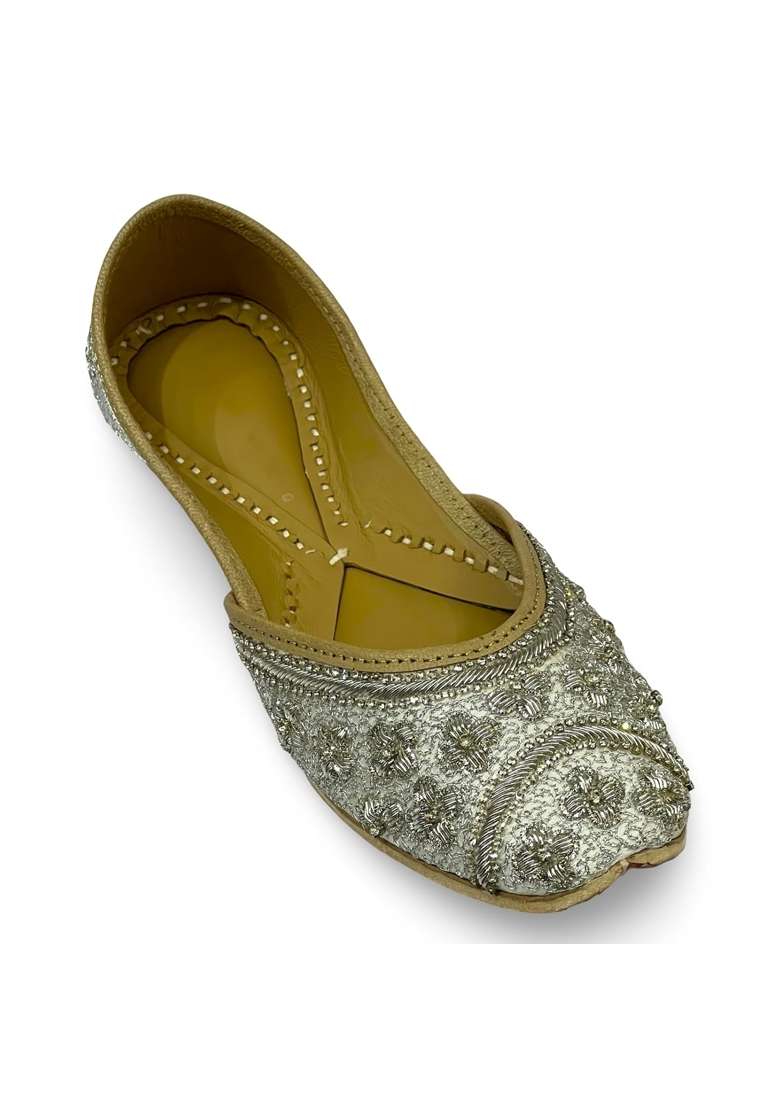 Punjabis Hand Art Chandrika Womens Embroidered Jutti Flats Silver Zardozi Work Ethnic Bridal - Indya