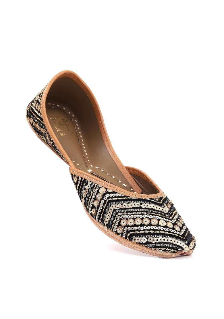 HEER Multicolor Ethnic Shoes Punjabi Shoes Jutti Mojari for Women and Girl - Indya
