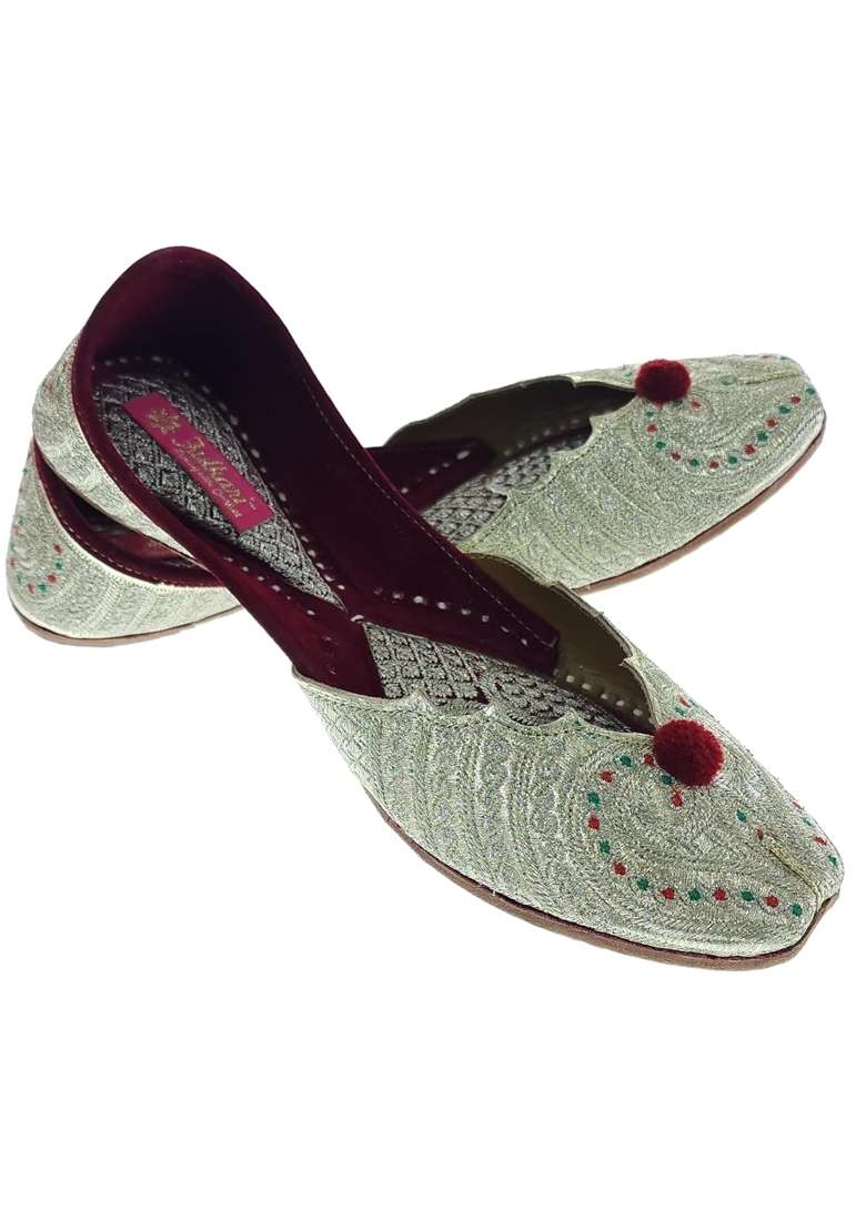 Fulkari Women Cutwork Zarri Gold Genuine Soft Leather Embroidered Jutis - Indya