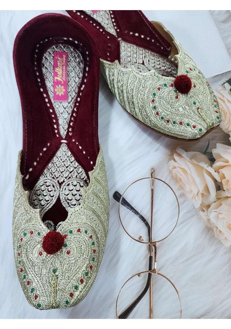 Fulkari Women Cutwork Zarri Gold Genuine Soft Leather Embroidered Jutis - Indya