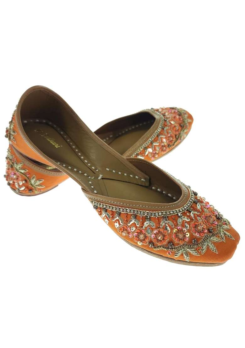 Fulkari Women Laltena Orange Gold Genuine Soft Leather Embroidered Jutis - Indya