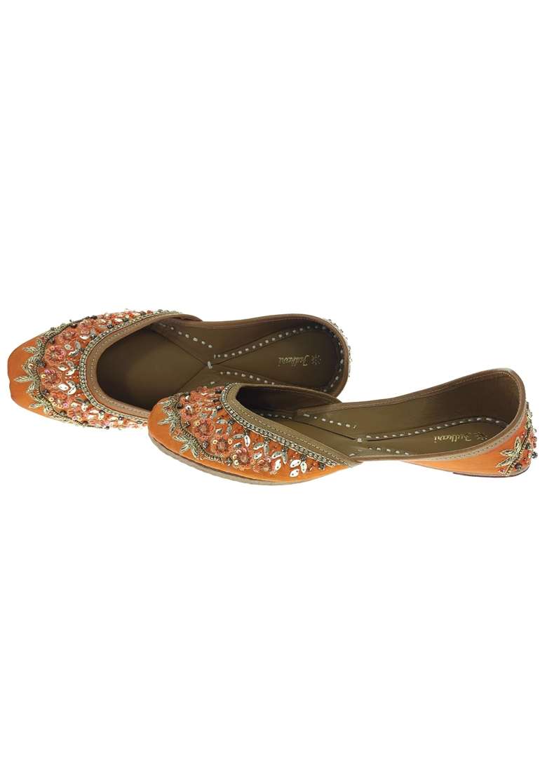 Fulkari Women Laltena Orange Gold Genuine Soft Leather Embroidered Jutis - Indya