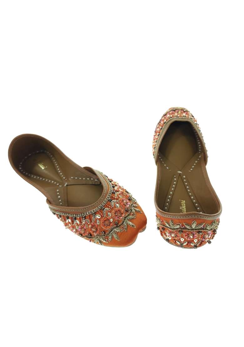Fulkari Women Laltena Orange Gold Genuine Soft Leather Embroidered Jutis - Indya