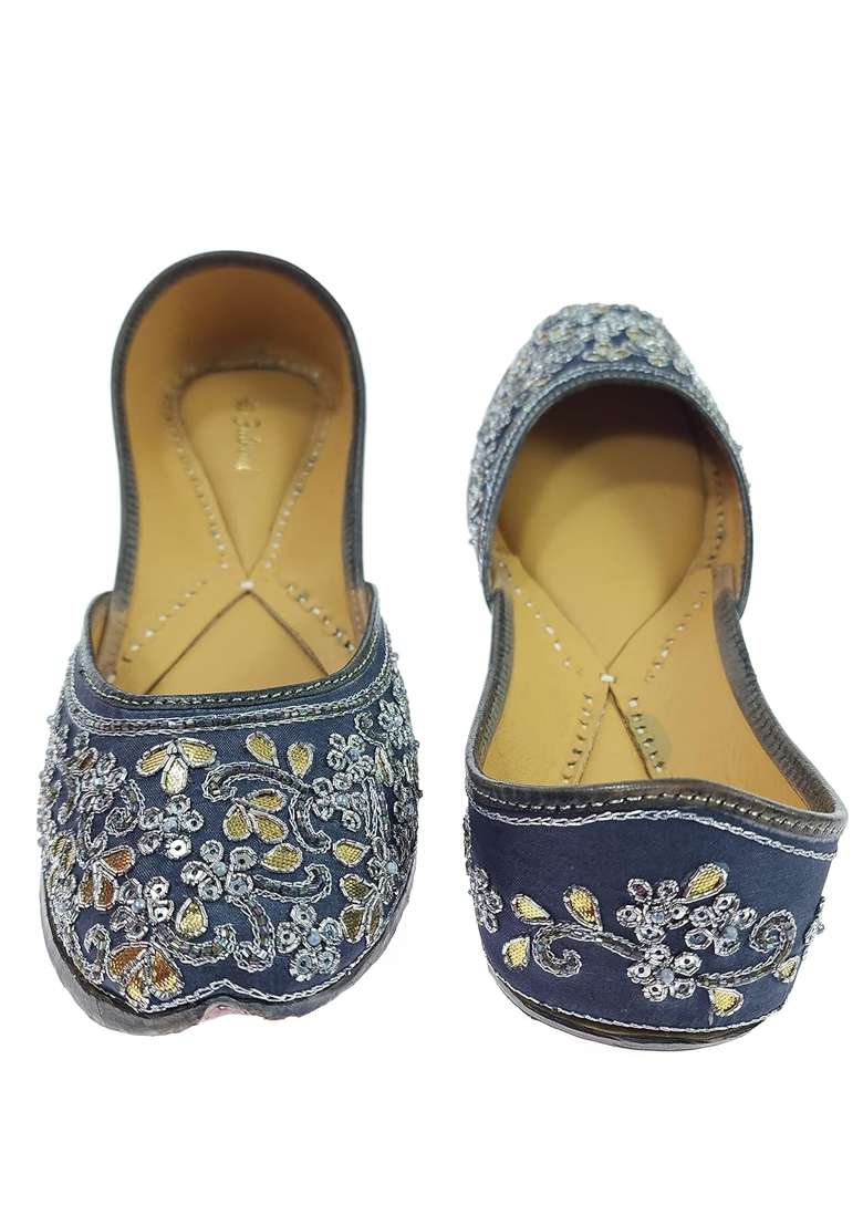 Fulkari Womens Anemone Gotta Patti Genuine Soft Leather Embroidered Jutis - Indya