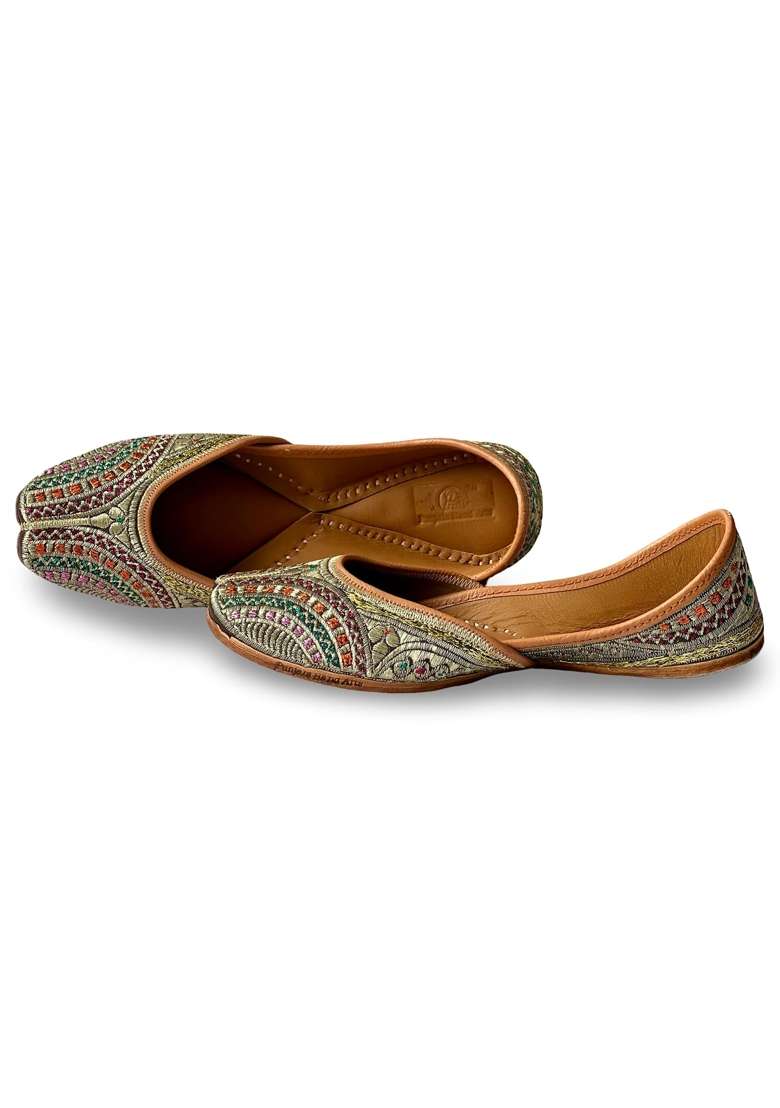 Punjabis Hand Art PHA Womens Traditional Embroidered Punjabi Jutti Handcrafted Multi Coloured Ethnic Juttis - Indya