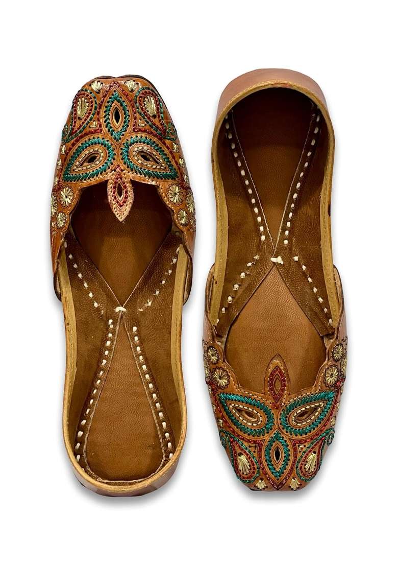 Punjabis Hand Art PHA Womens Handcrafted Embroidered Leather Jutti Brown - Indya