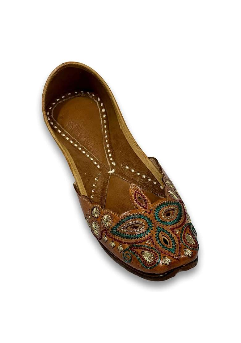 Punjabis Hand Art PHA Womens Handcrafted Embroidered Leather Jutti Brown - Indya