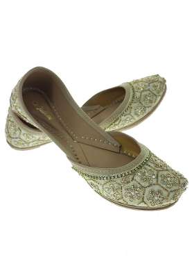 Fulkari Women Pansy Gold Genuine Soft Leather Embroidered Jutis