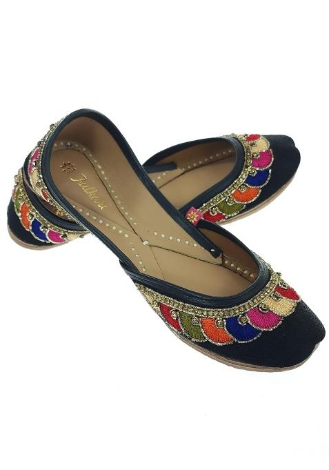 Fulkari Women Phulkari Payal Multicolor Genuine Soft Leather Embroidered Jutis
