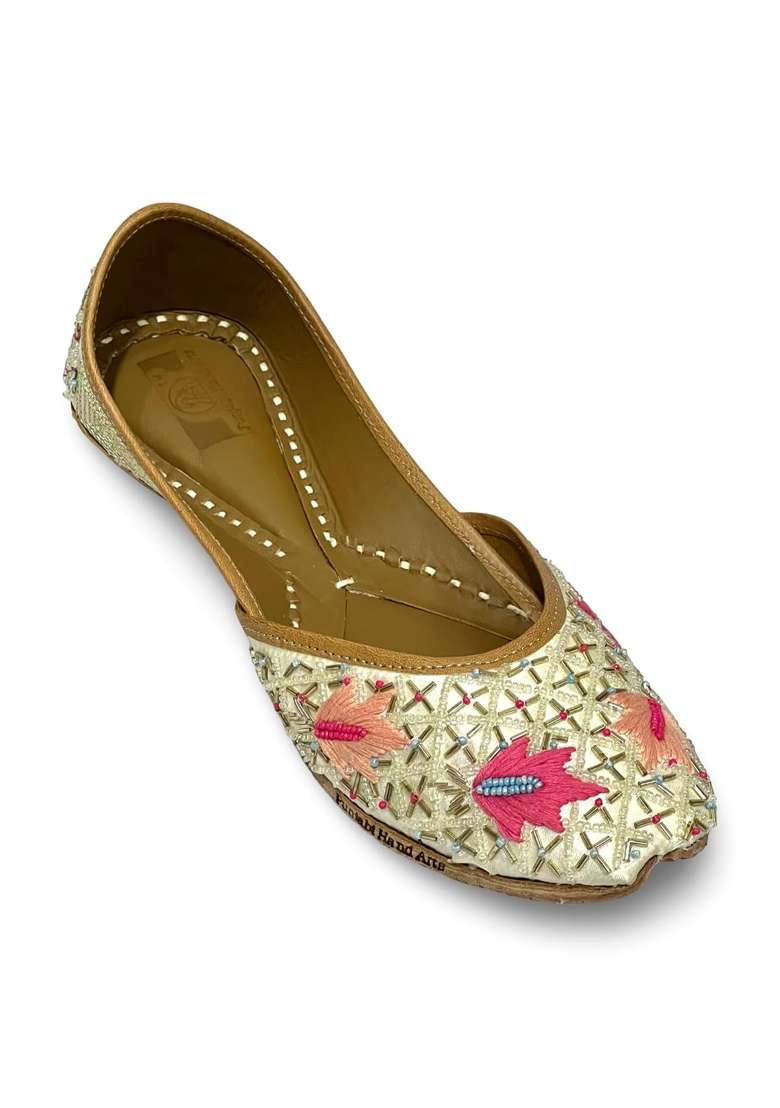Punjabis Hand Art PHA Womens Embroidered Floral Jutti Traditional Indian Punjabi Jutti - Indya