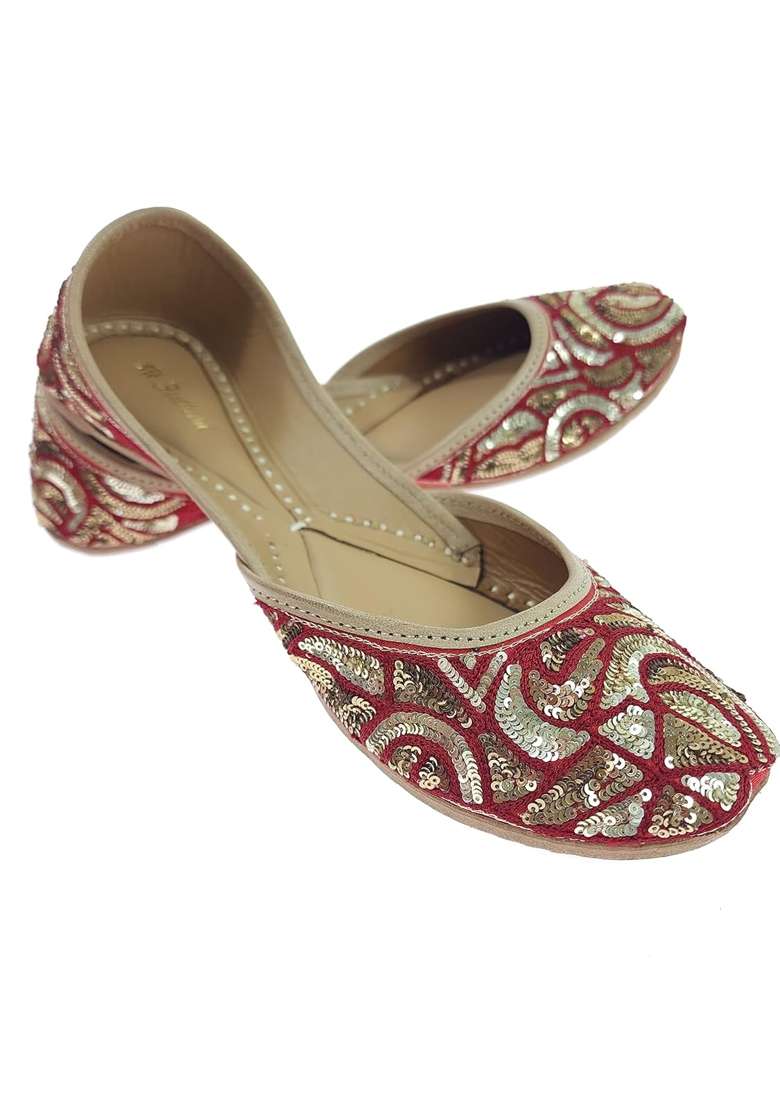 Fulkari Womens Tithonia Genuine Soft Leather Embroidered Jutis - Indya