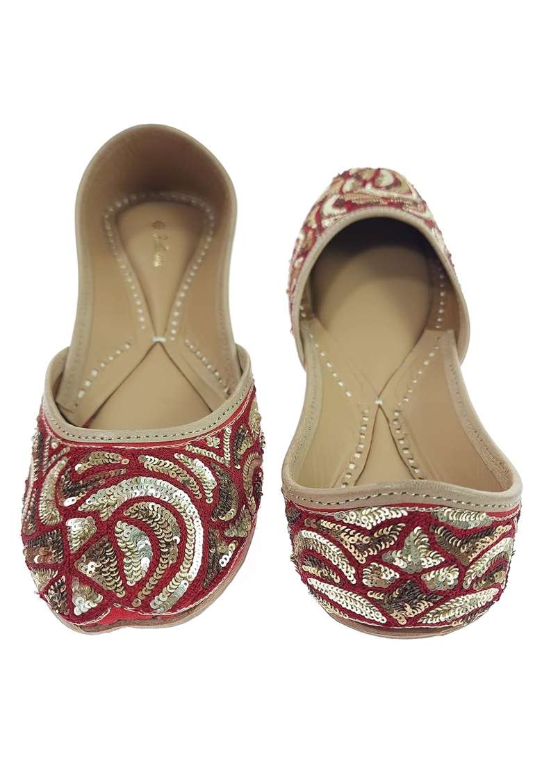 Fulkari Womens Tithonia Genuine Soft Leather Embroidered Jutis - Indya
