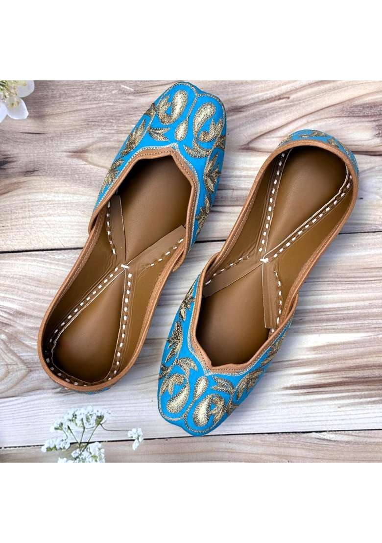 Sandoori Jutti Designer Stylish Punjabi Juttis for Ladies Hand Embroidered Original Leather Soft Durable - Indya