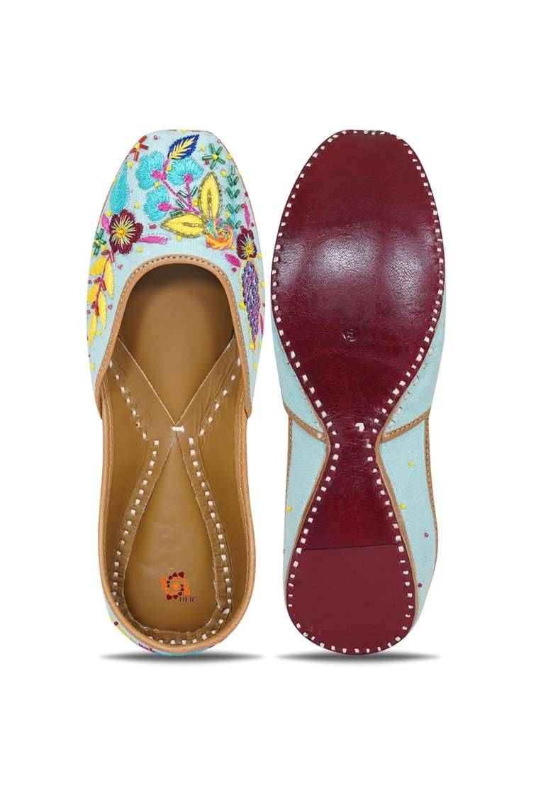 DFR Women Hand Zari Dabka Juttis - Indya