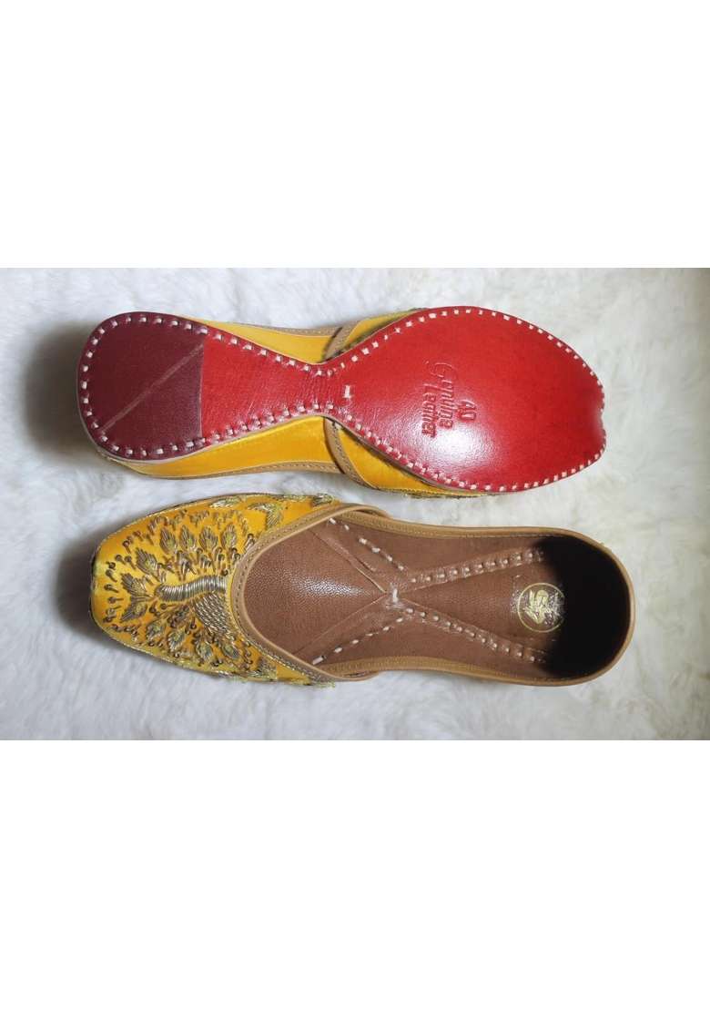 4S Womens Mustard Yellow Gold Embroidered Punjabi Jutti Traditional Kiwi Leather Flat Sandals - Indya