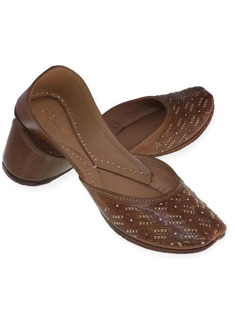 Fulkari Womens 3D Tanka Gold Zarriwork Genuine Soft Leather Jutis