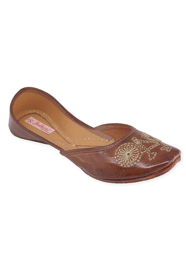 Fulkari Womens 3D Cycle Gold Zarriwork Genuine Soft Leather Jutis - Indya