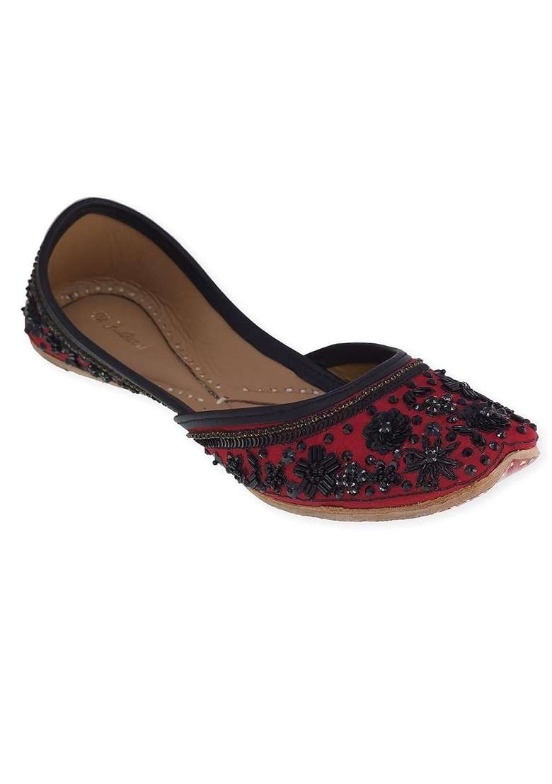 Fulkari Womens Great Genuine Soft Leather Embroidered Jutis - Indya