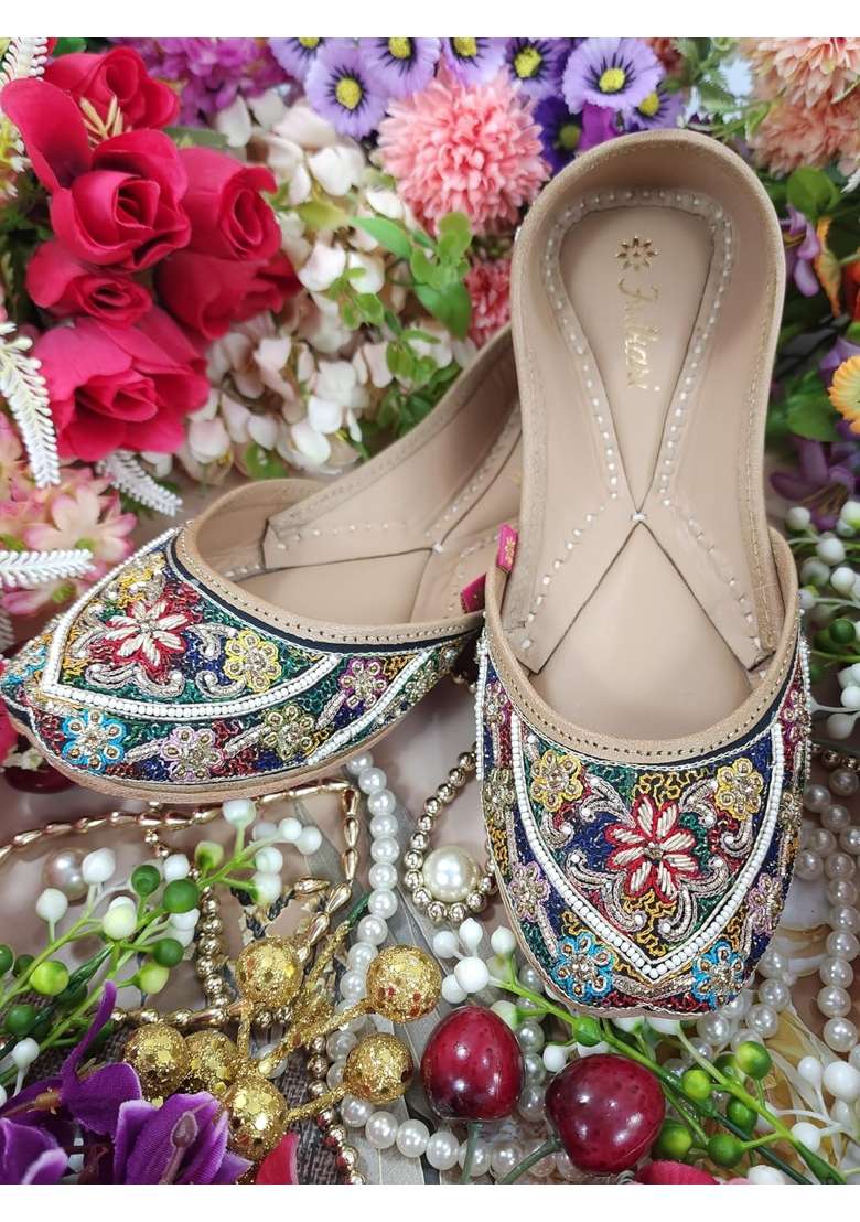 Fulkari Women Gazania Gold Multicolor Genuine Soft Leather Embroidered Jutis - Indya