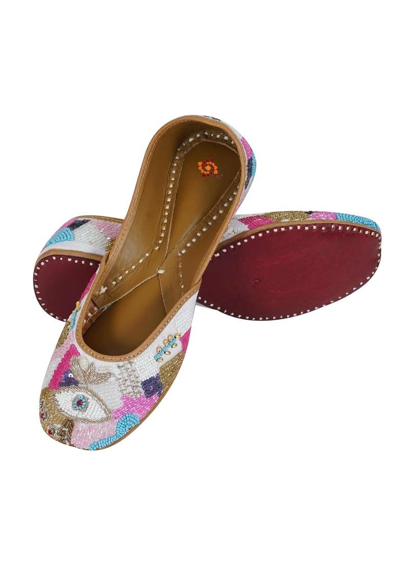 DFR Women Hand Zari Dabka Juttis - Indya