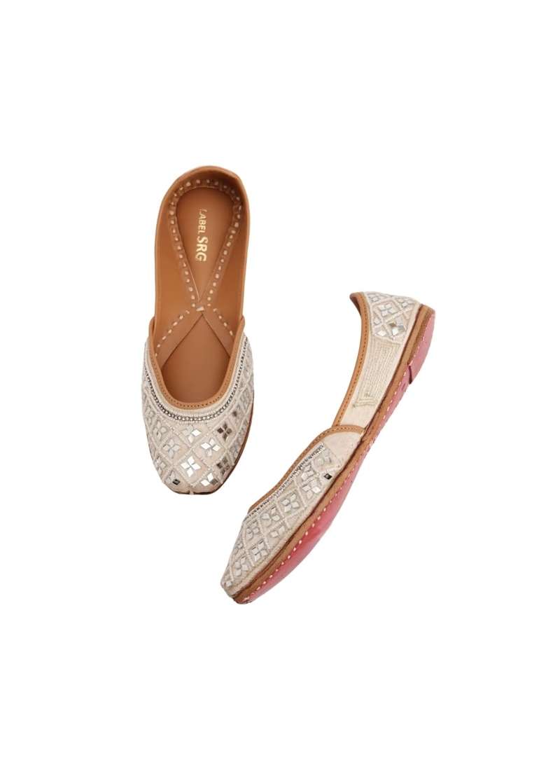 Niralii Traditional Punjabi Jutti for Women Pearl White Ethnic Handmade Indian Mojari - Indya