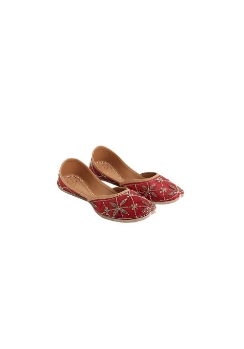 Niralii Traditional Handmade Punjabi Jutti Wine Whisperer Ethnic Indian Mojari