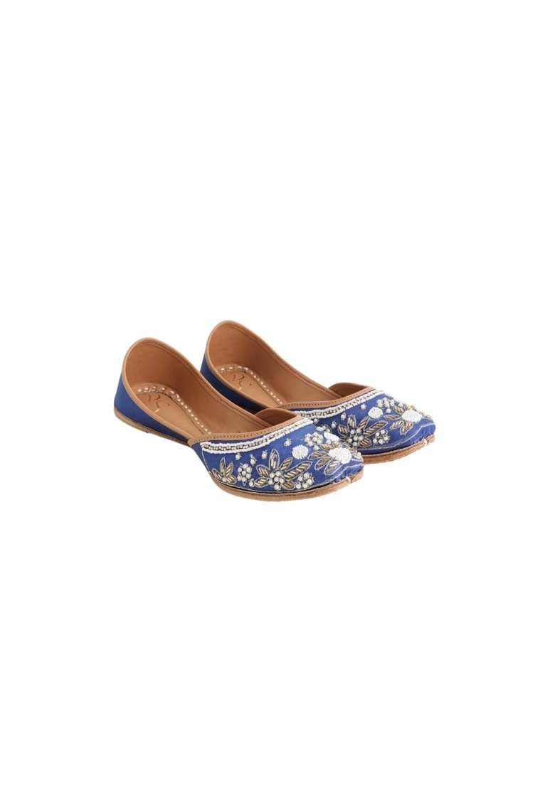 Niralii Traditional Punjabi Jutti for Women Evening Blossom Ethnic Handmade Indian Mojari - Indya