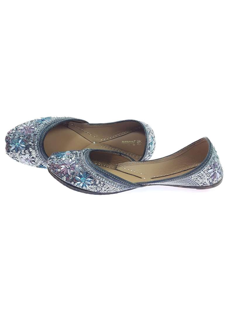 Fulkari Womens Flake Sequins Genuine Soft Leather Embroidered Jutis - Indya
