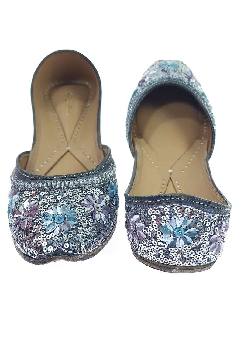 Fulkari Womens Flake Sequins Genuine Soft Leather Embroidered Jutis - Indya