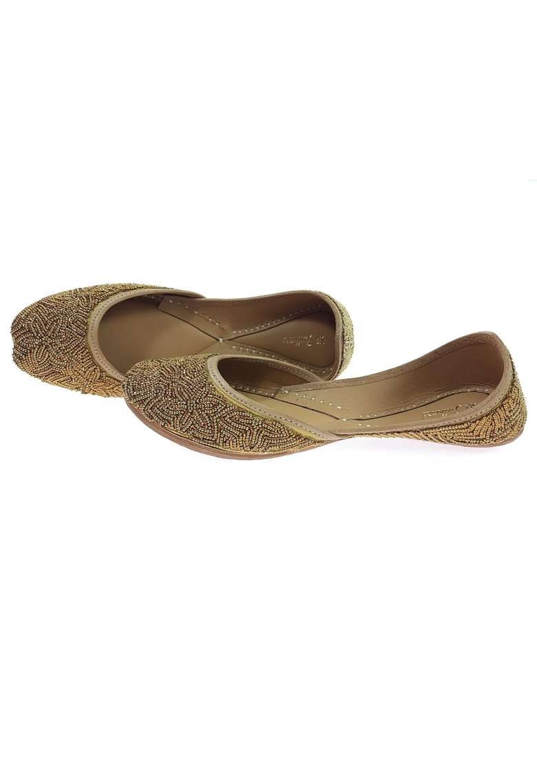 Fulkari Womens Glow Beads Genuine Soft Leather Embroidered Jutis - Indya
